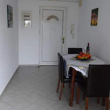 Village Apartment Kalavarda